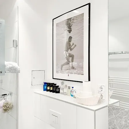 Apartment Prime Location Comfort With Balcony